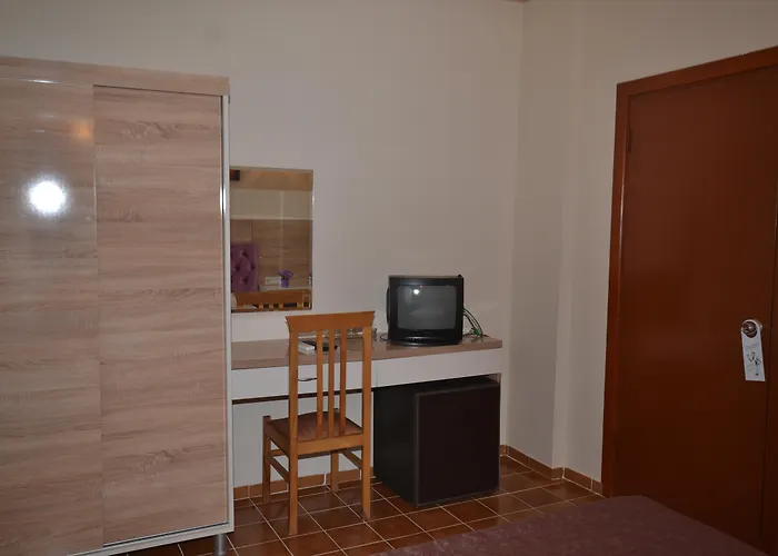 Su Hotell 3*