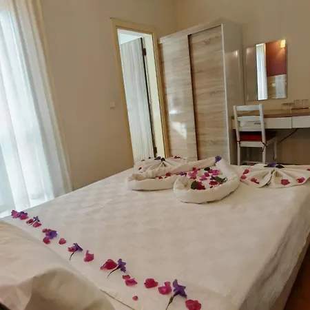 Su Hotel 3*