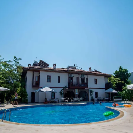 Ξενοδοχείο Su 3*