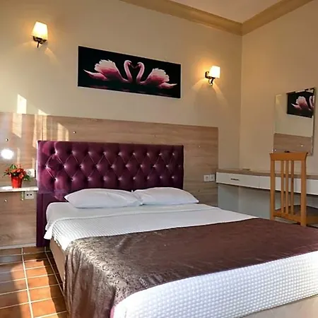 Hotel Su 3*
